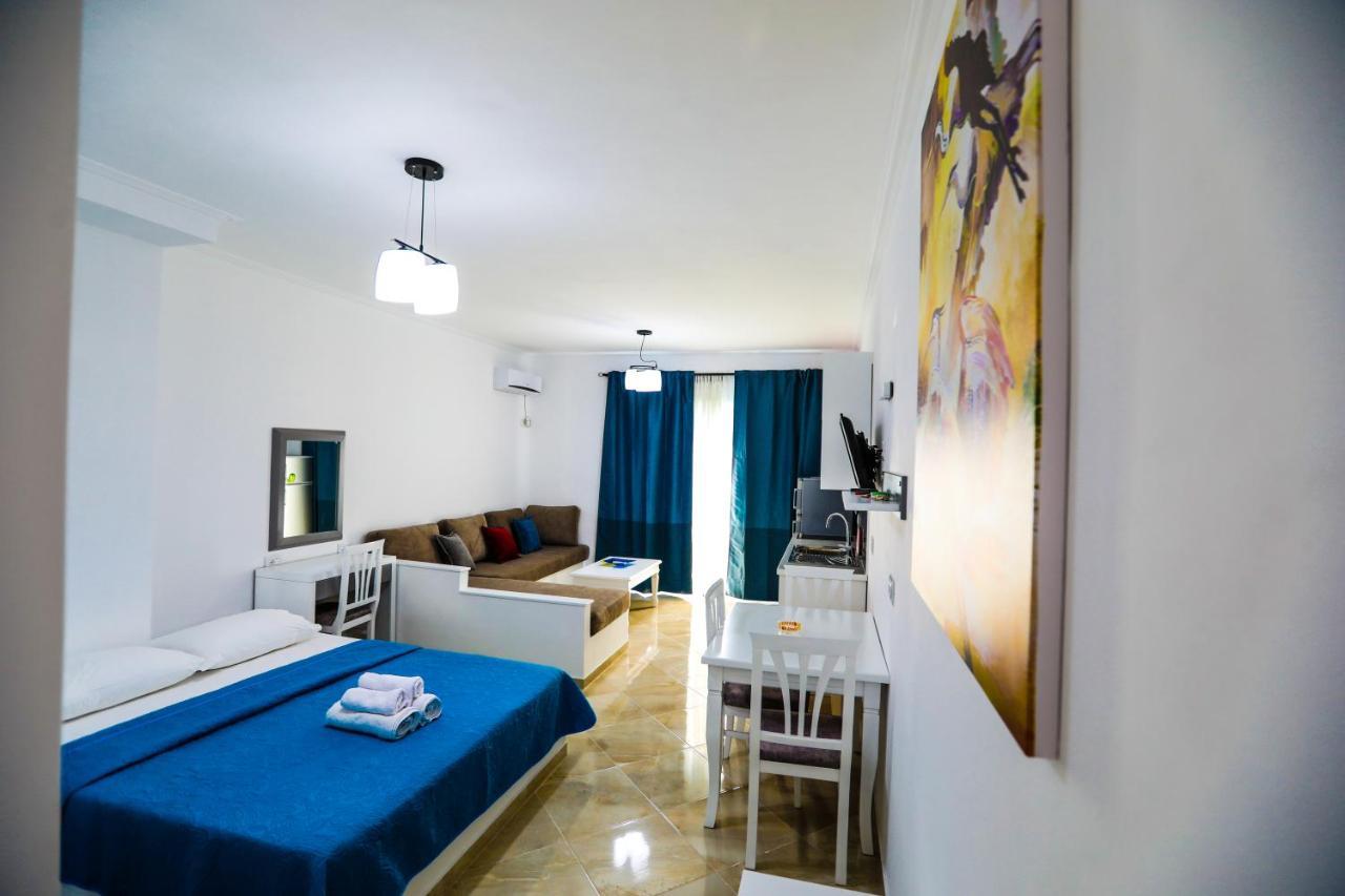 Vila Enxhi Ksamil Exterior foto